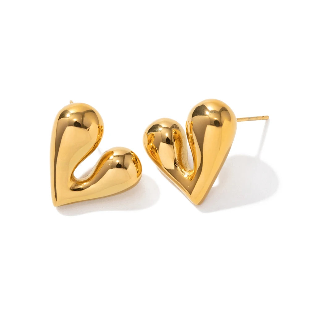 18K gold plated stainless steel love heart stud earrings pleated design