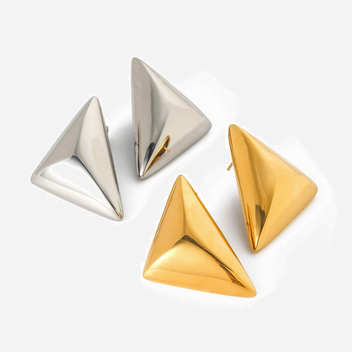 The Rombo Earrings diamond shape stud earrings Purajoia view 2