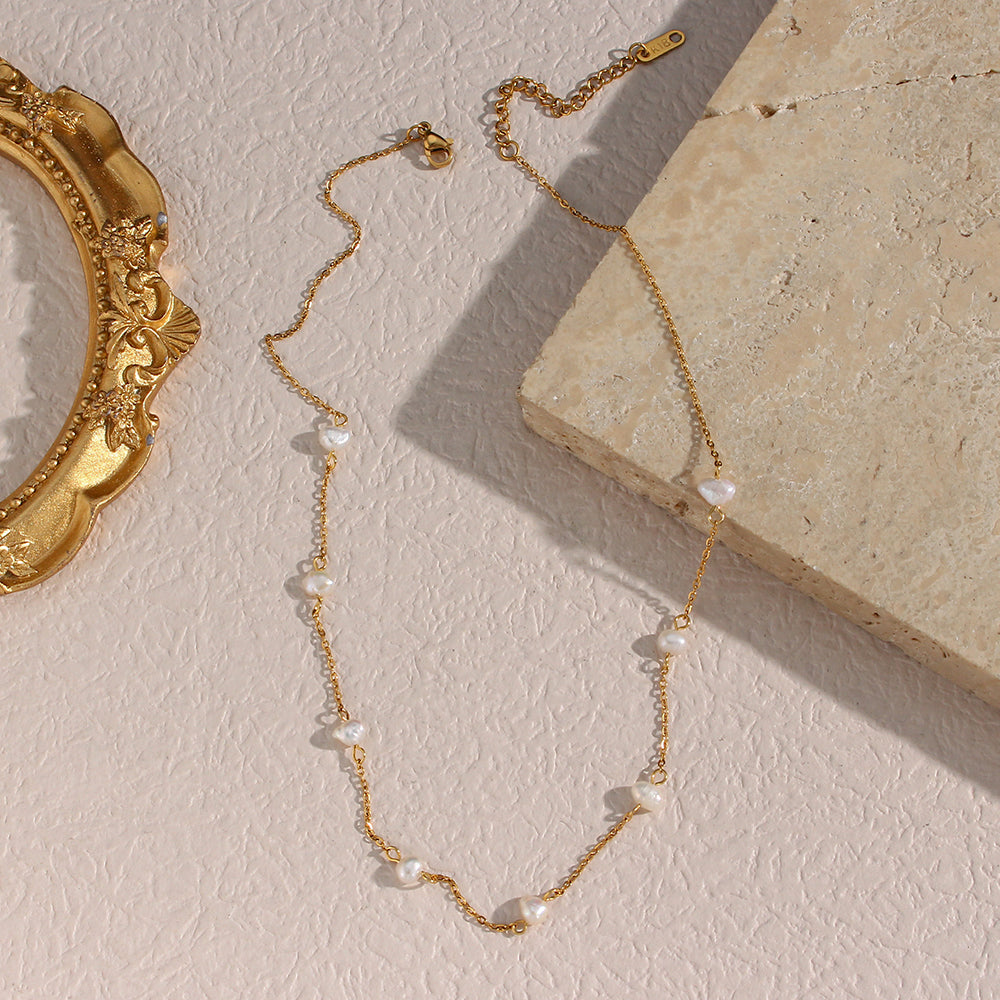 Elegant women’s jewelry sterling silver diamond crystal choker