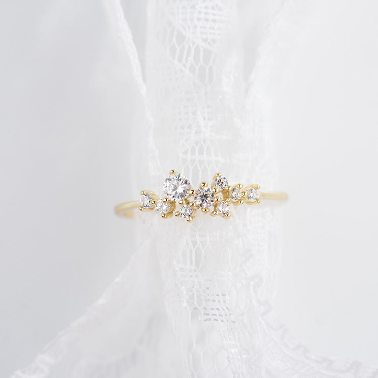 Elegant zircon bouquet design ring for women dazzling accessory