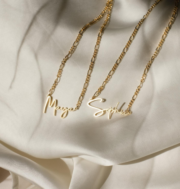 Engraved name chain necklace personalized jewelry waterproof design