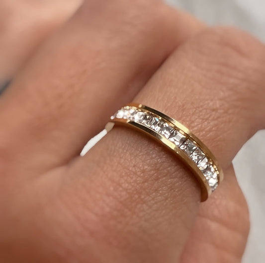 Trendy women’s jewelry full zircon rings elegant stacking style