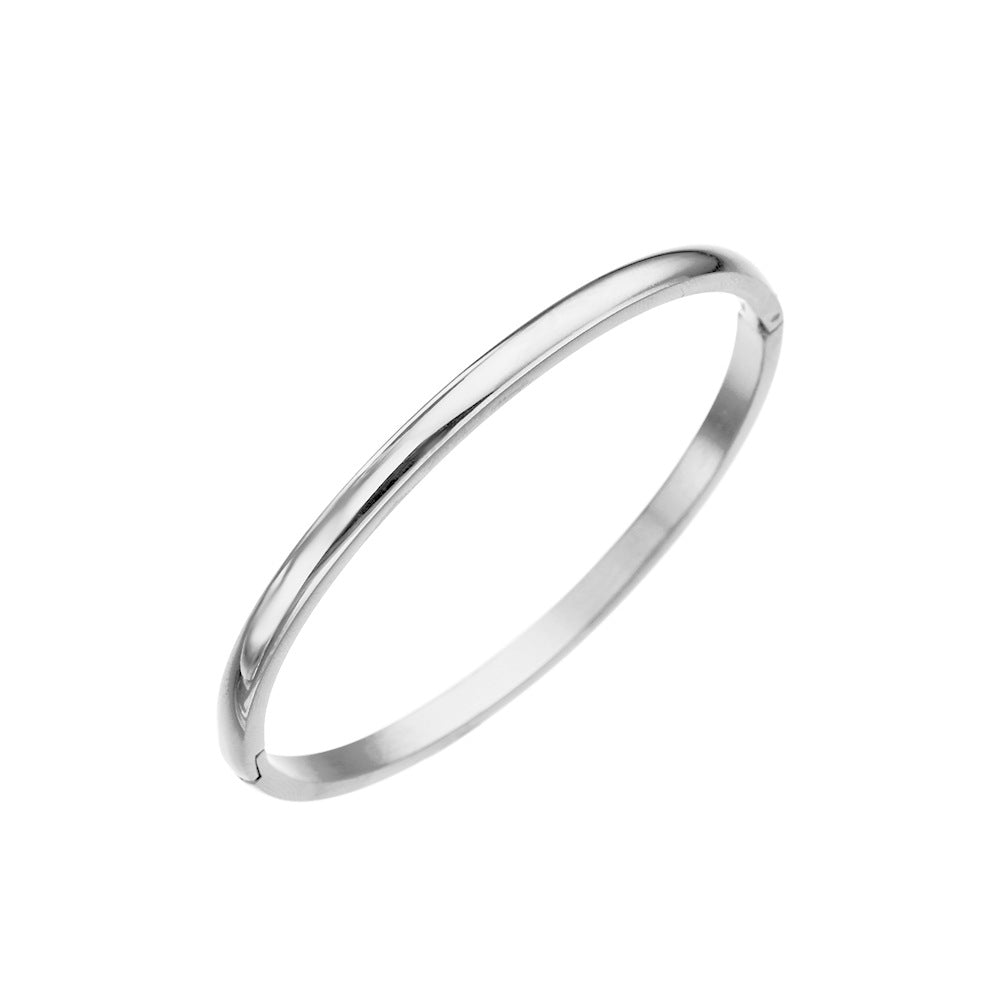 Women’s jewelry glossy radian bracelet casual or formal wear