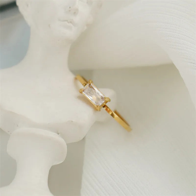 Colorful index finger ring women’s jewelry purple green zircon