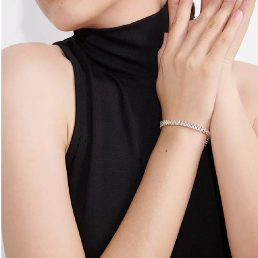 Timeless women’s gold bracelet diamonds and zirconia stones