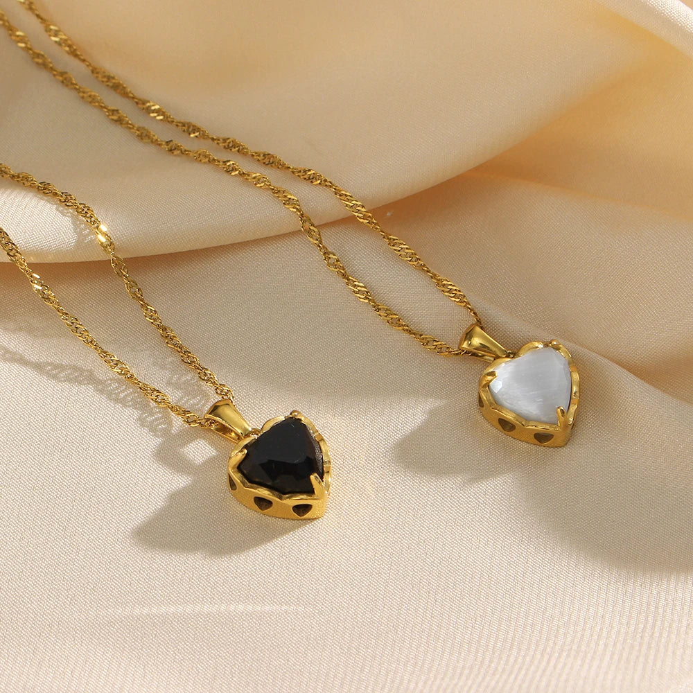 Elegant stainless steel necklace with contemporary design