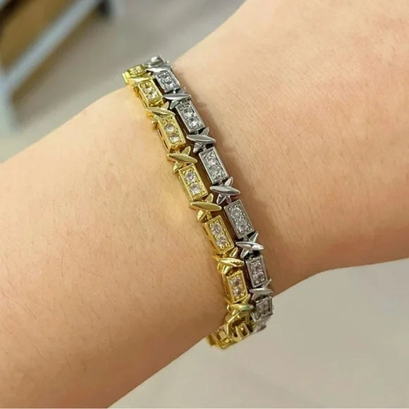 Odalys Cross Bracelet