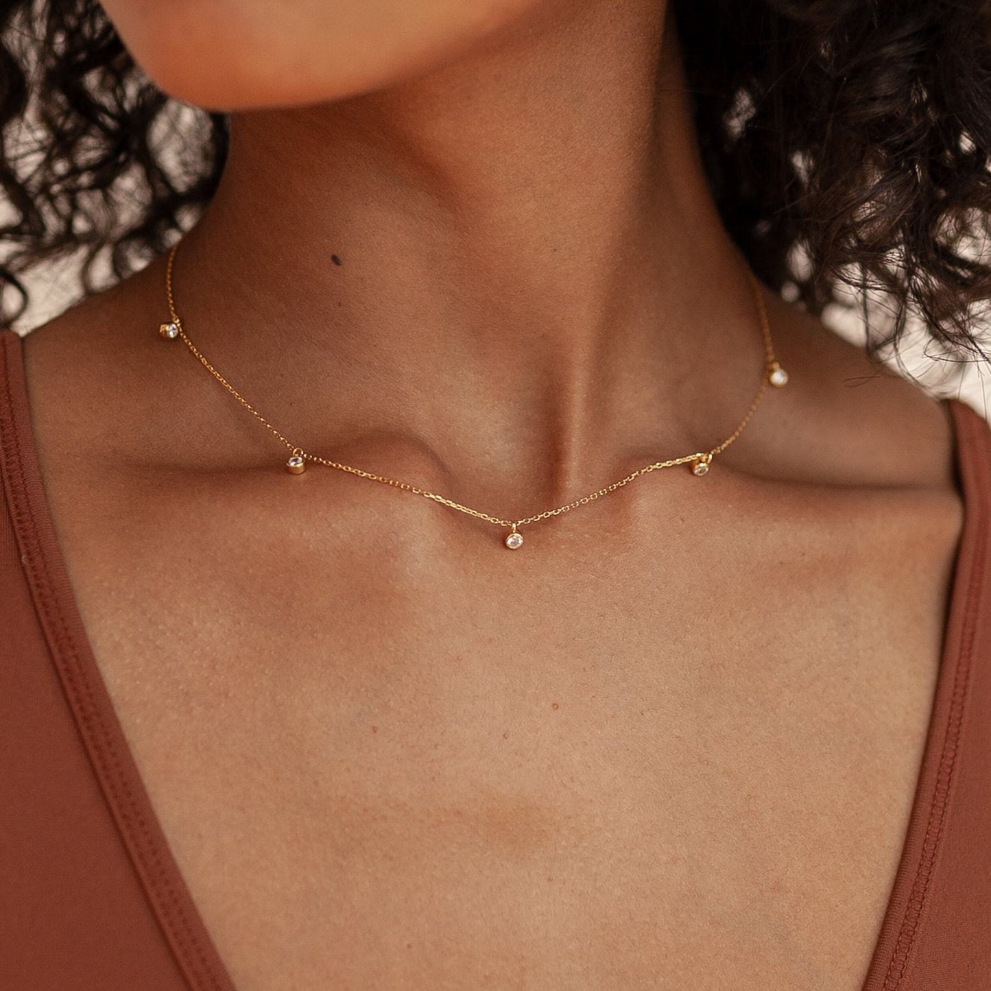 Zircon pendant necklace elegant women’s jewelry piece