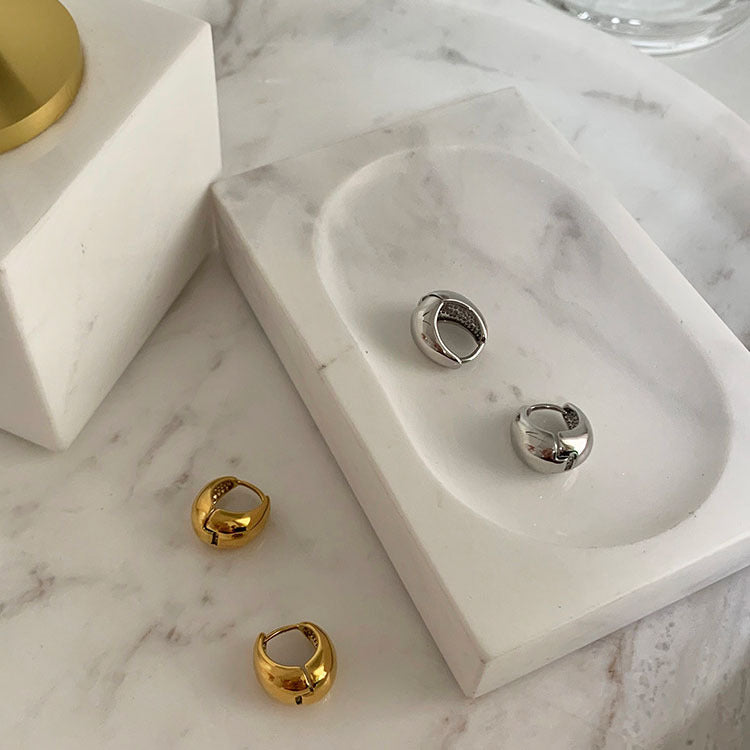 The Livia Earrings small drop hoop earrings Purajoia