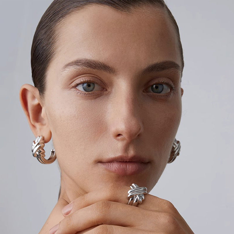 The Boucle Earrings c shape stud earrings gold Purajoia view 2