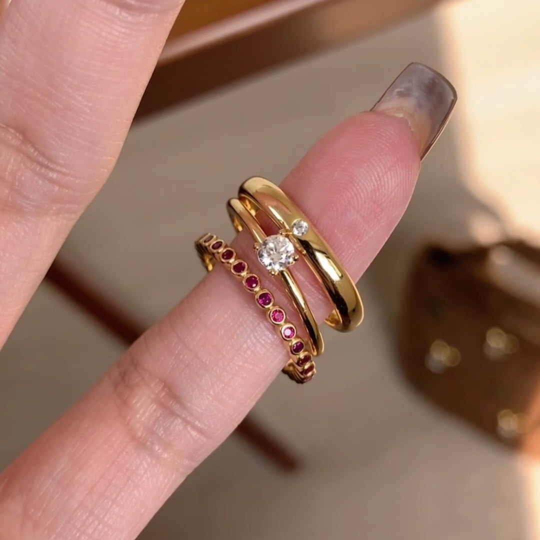 The Rubis Ring red zircon gold ring Purajoia view 2