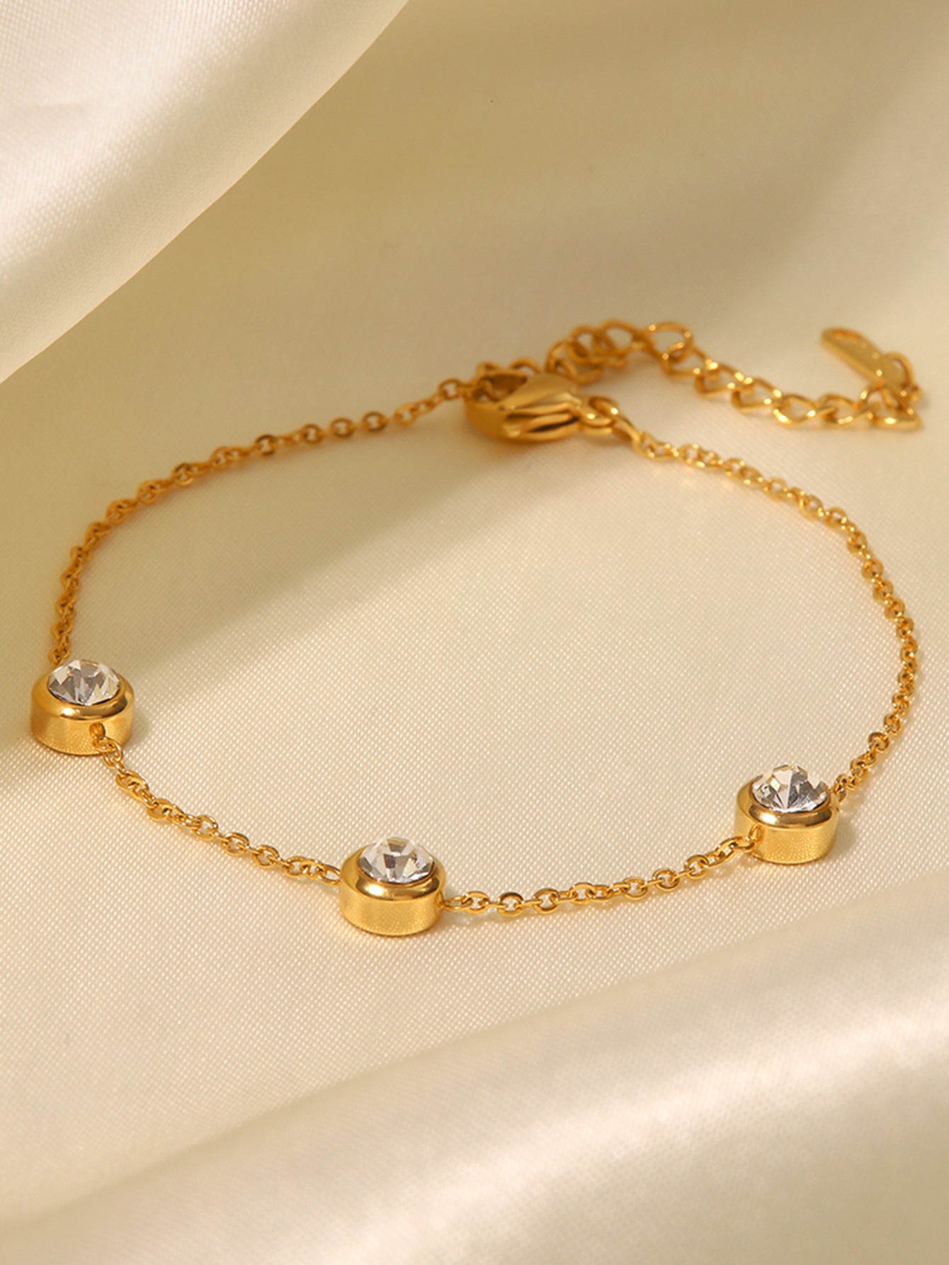 Dazzling 18K Gold Plated Round Zircon Stainless Steel Bracelet - a timeless accessory for refined style and sophistication