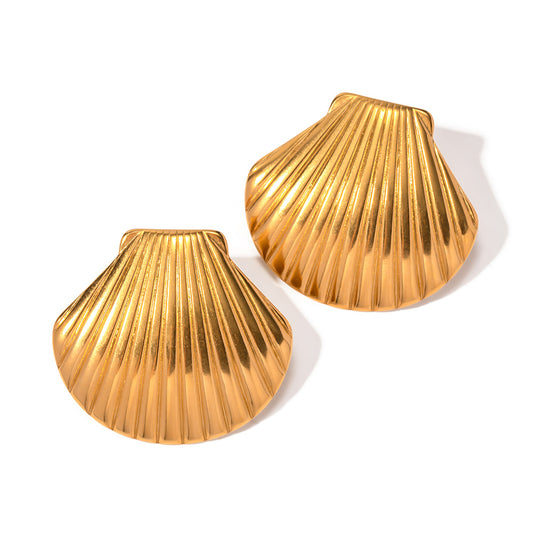 Stylish gold-plated stainless steel earrings with an intricate seashell design, offering timeless elegance and enduring quality.