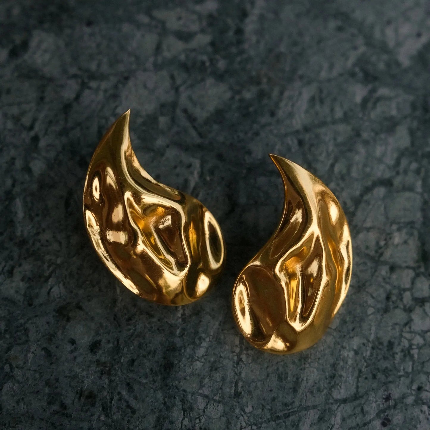 Stainless Steel Drop Earrings in Waterproof Gold Finish - Stylish and Hypoallergenic Metal Texture Jewelry