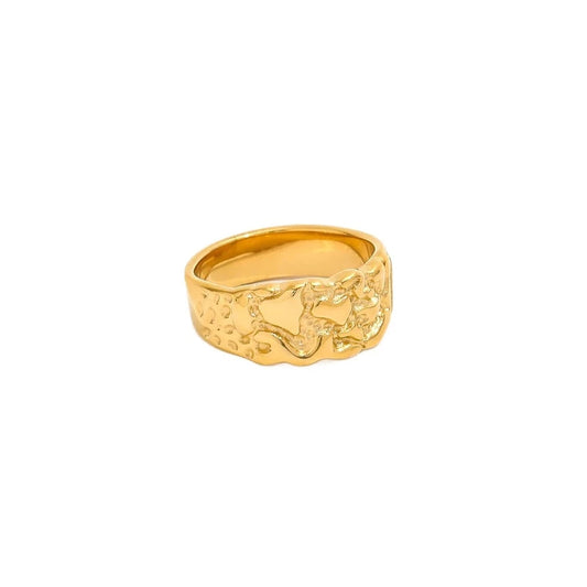 Gold-plated stainless steel lava ring, a radiant and unique accessory that effortlessly blends durability with modern opulence.