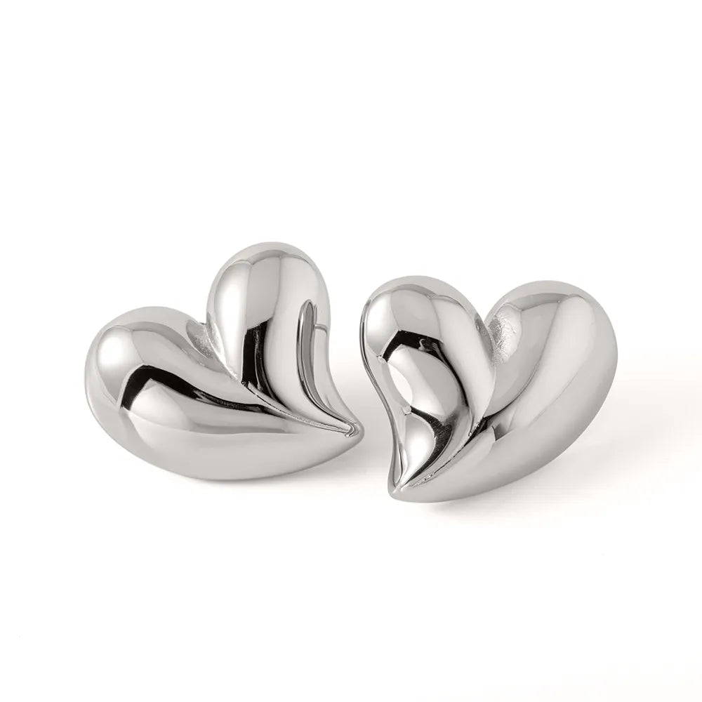 Shiny metallic love heart stud earrings with pleated 18K gold-plated stainless steel design.