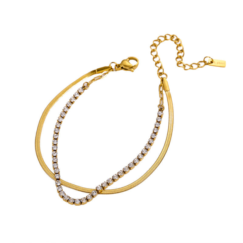 The Linea Bracelet geometric gold bracelet Purajoia