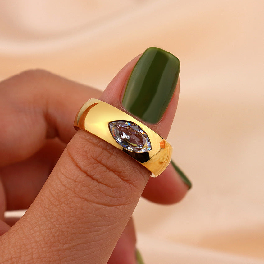 The Cristallo Ring clear square stone ring gold Purajoia