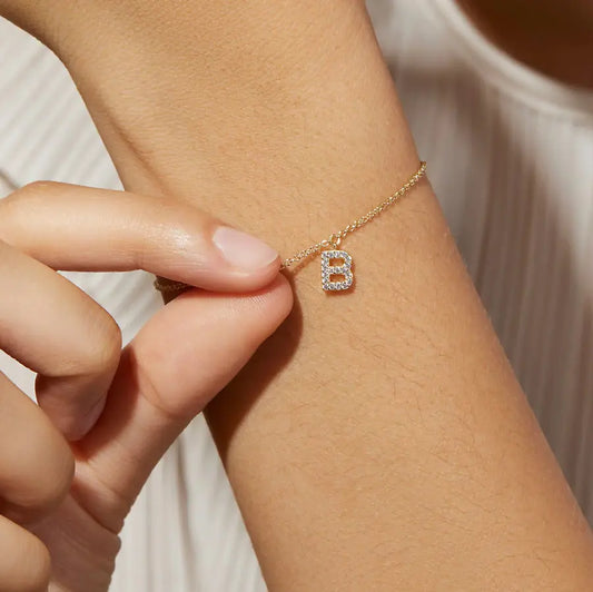 Diamond inlaid temperament bracelet elegant women’s jewelry