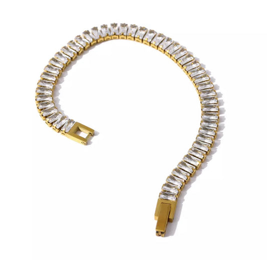 Gold bracelet with diamonds and cubic zirconia elegant women’s jewelry