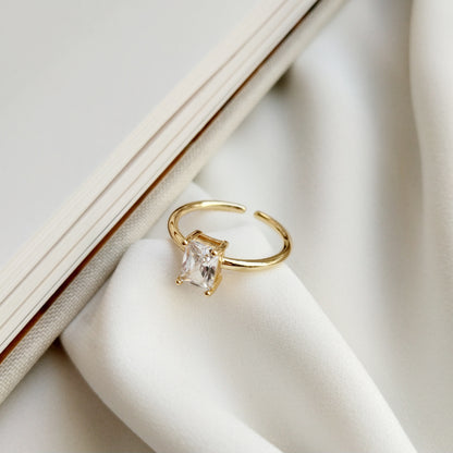 Fashion jewelry sterling silver square cut zircon ring elegant