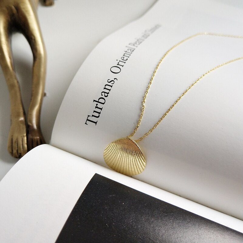 925 sterling silver gold shell necklace