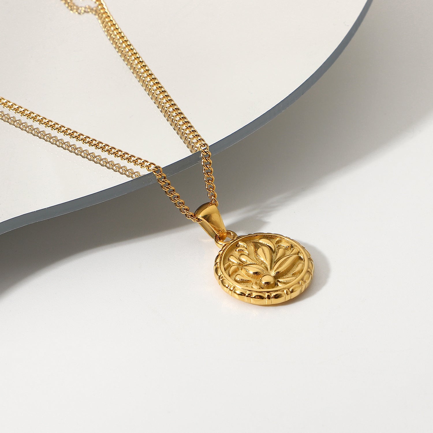 18K Gold Plated 316L Stainless Steel Flower Coin Pendant Necklace