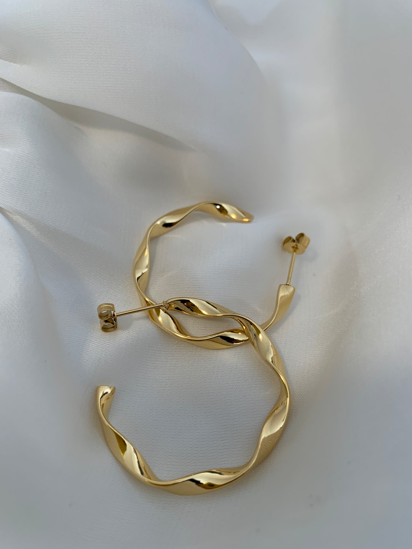 Twist Gold Twisted Hoop Earrings - Elegant and Trendy Jewelry for Women