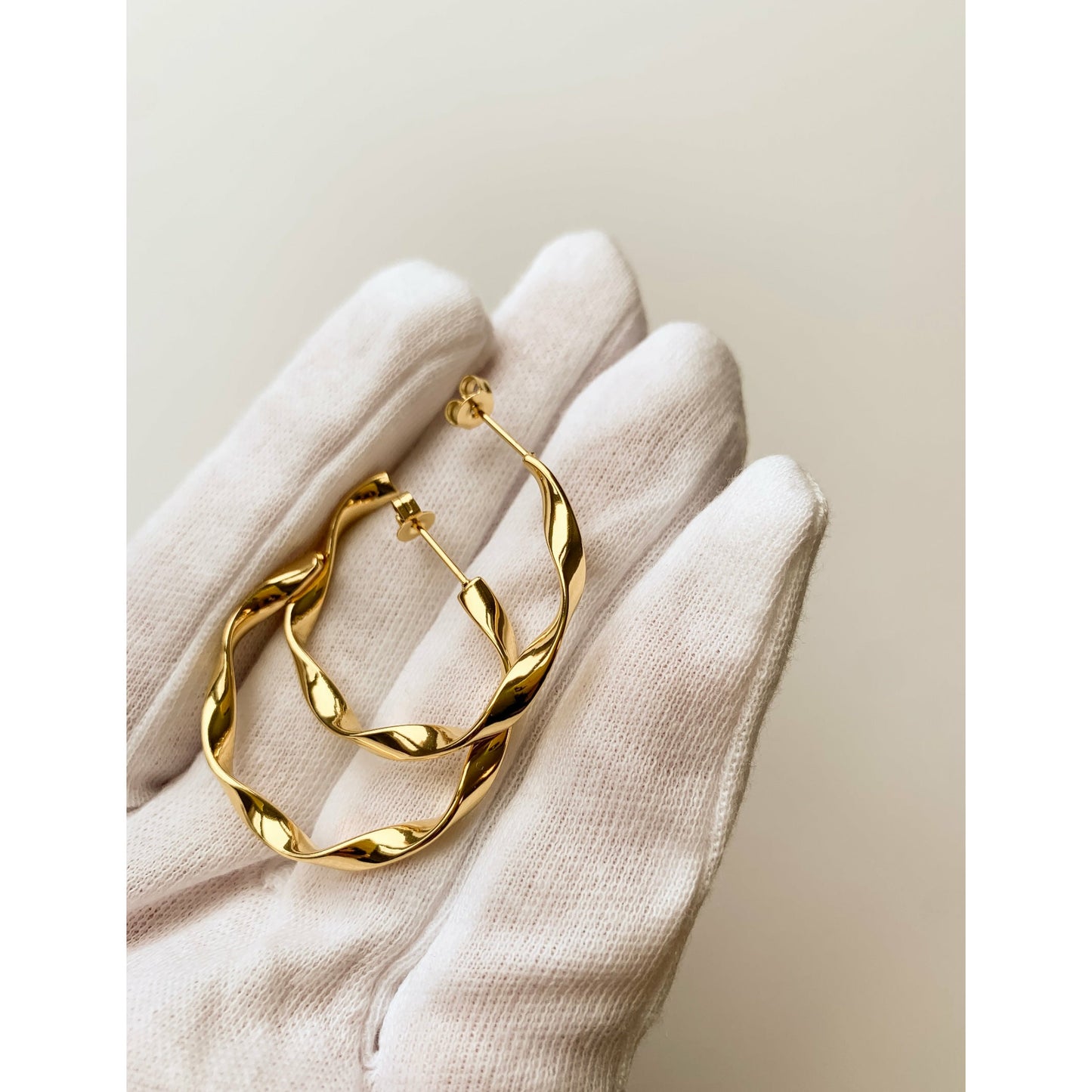 Twist Gold Twisted Hoop Earrings - Elegant and Trendy Jewelry for Women