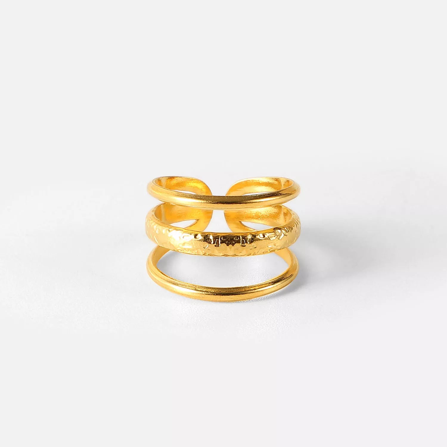 Minimalistic 18k gold ring for women with a simple yet elegant design