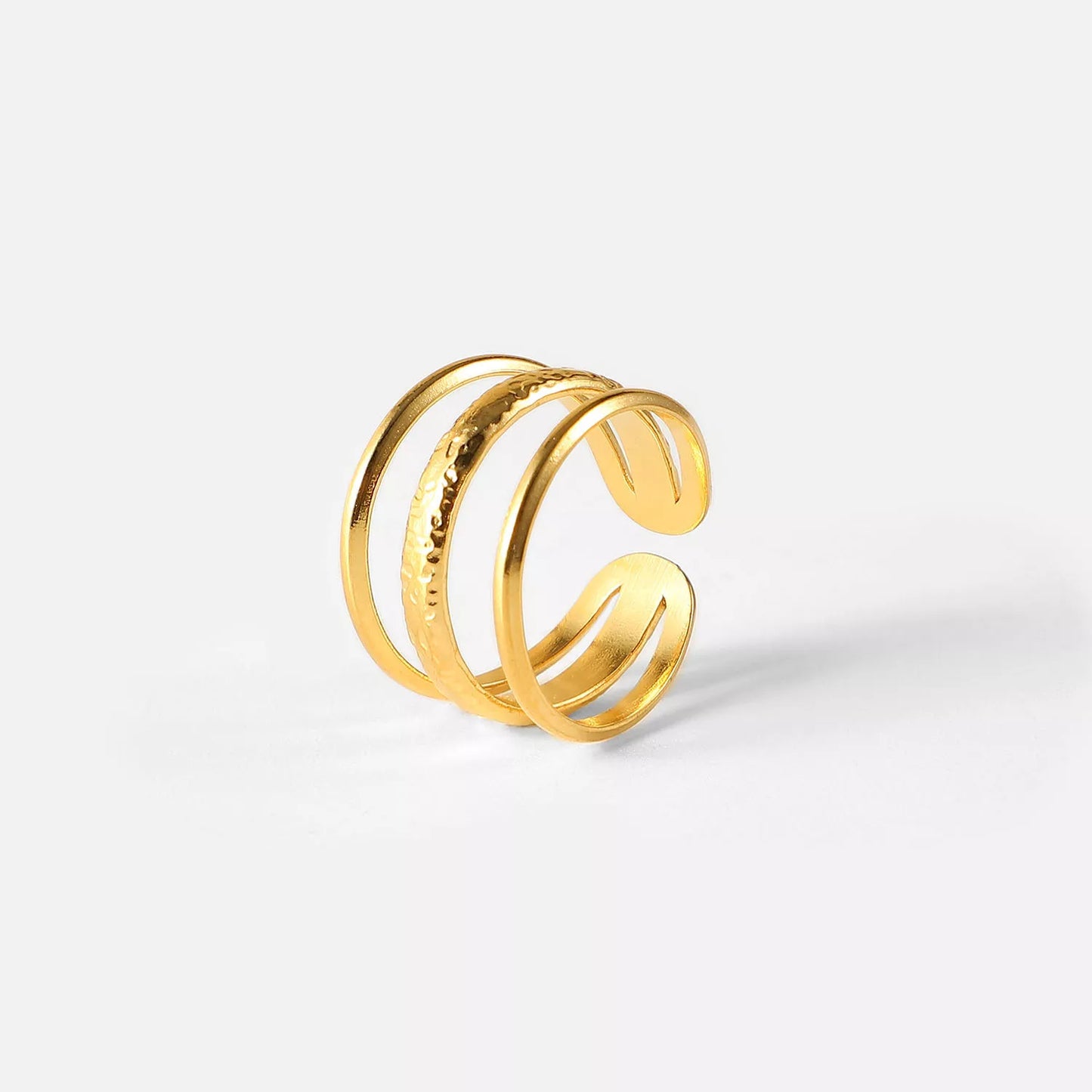 Minimalistic 18k gold ring for women with a simple yet elegant design